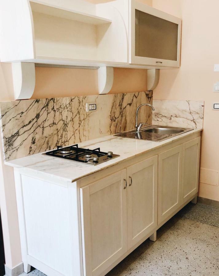 4 Balconi Liberty Apartments Lecce Eksteriør billede