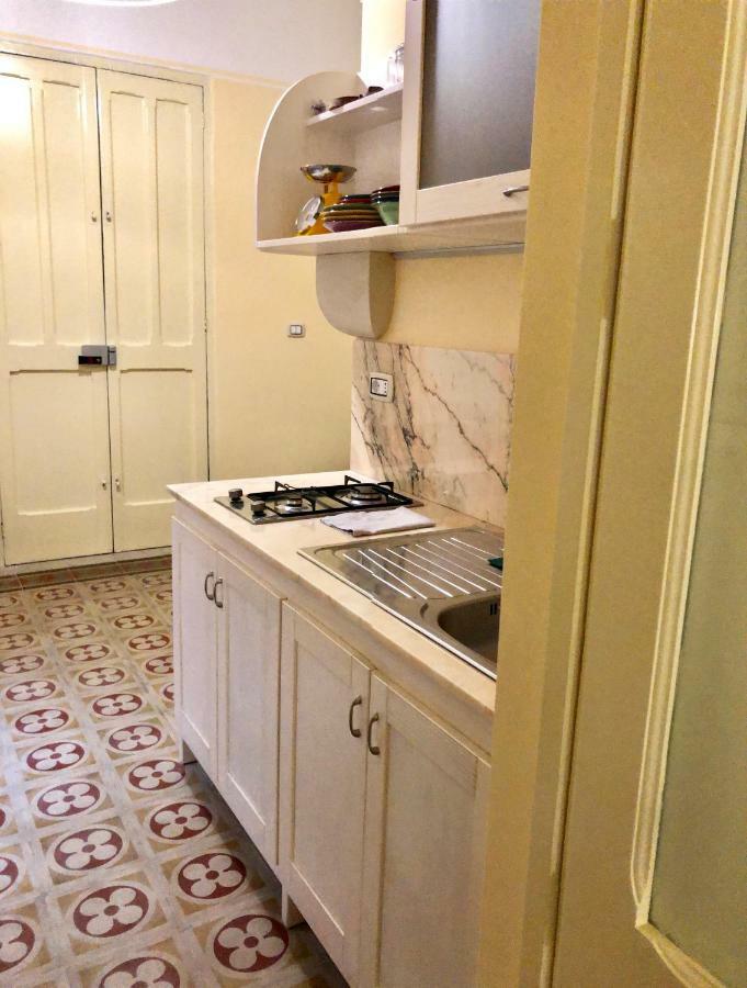 4 Balconi Liberty Apartments Lecce Eksteriør billede