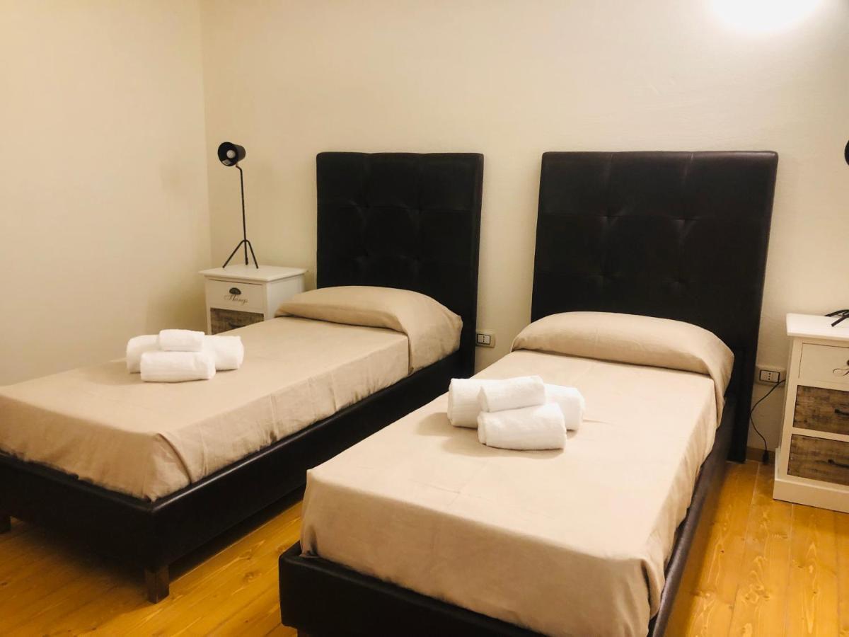 4 Balconi Liberty Apartments Lecce Eksteriør billede