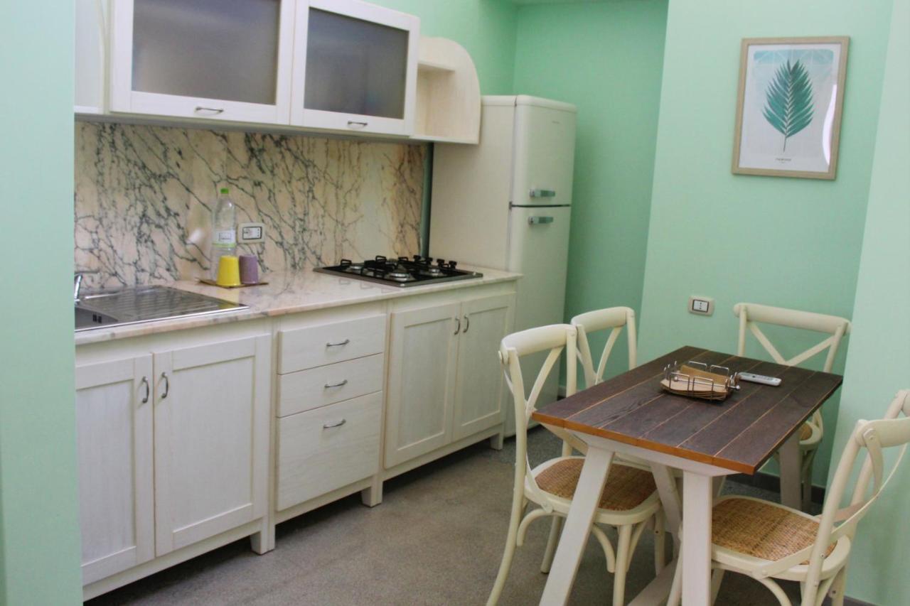 4 Balconi Liberty Apartments Lecce Eksteriør billede